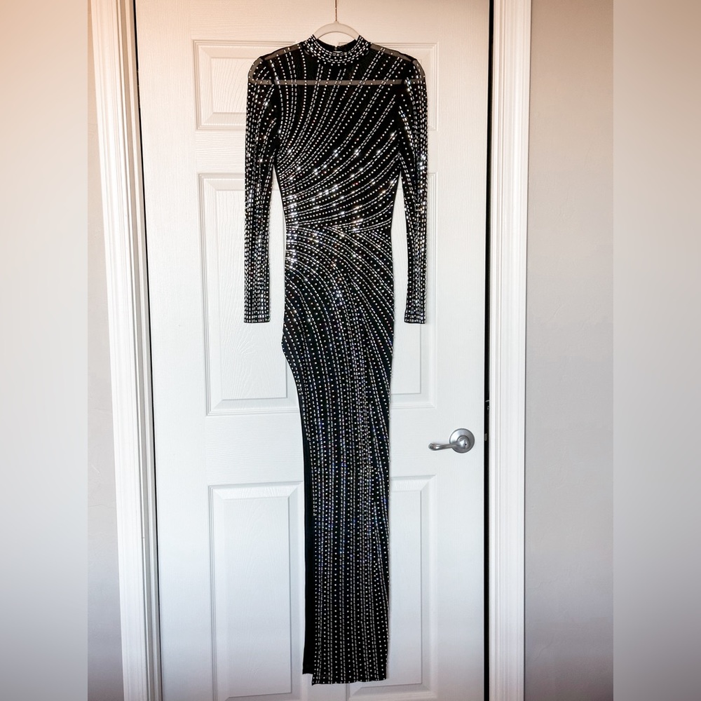 Windsor Black Tie | Formal Body Con Dress | Size Small | Dana Stone Long Dress